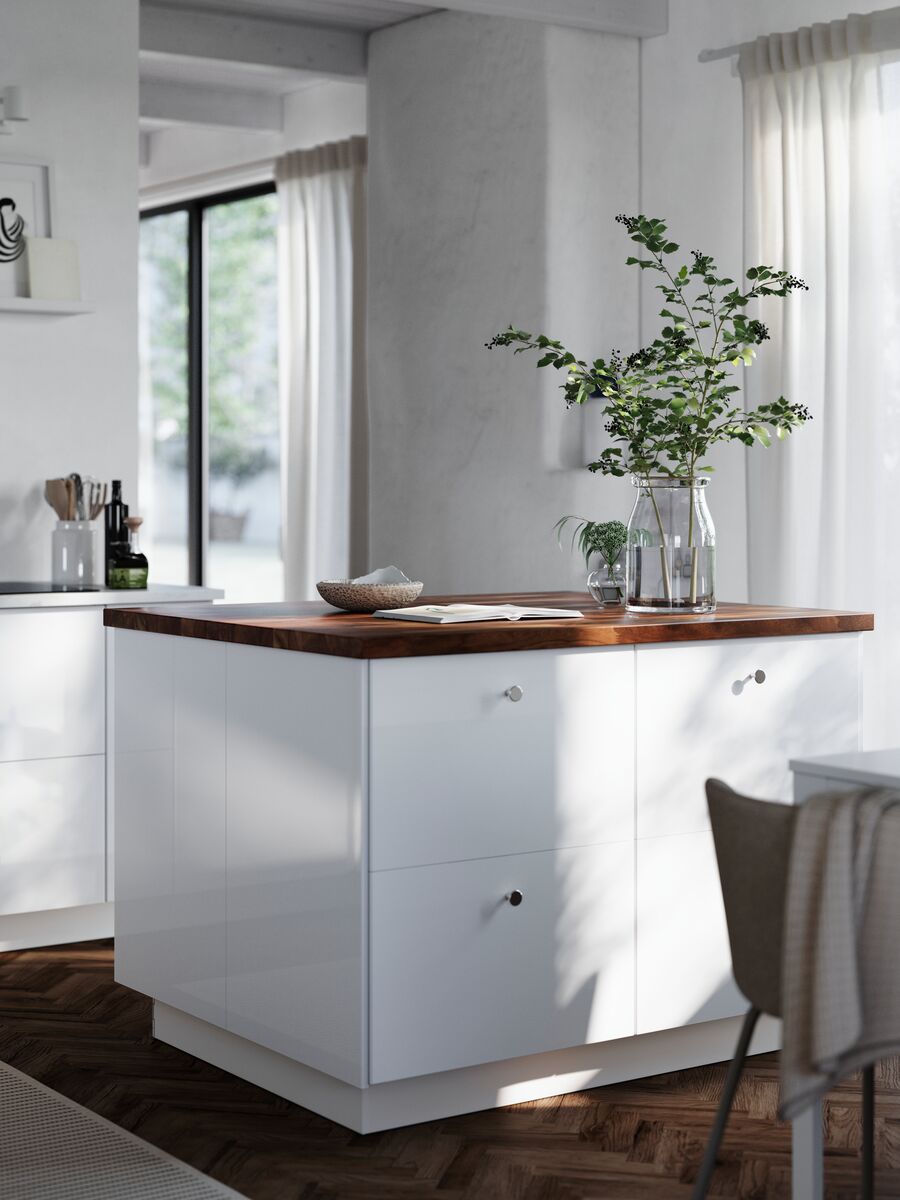 ins-image