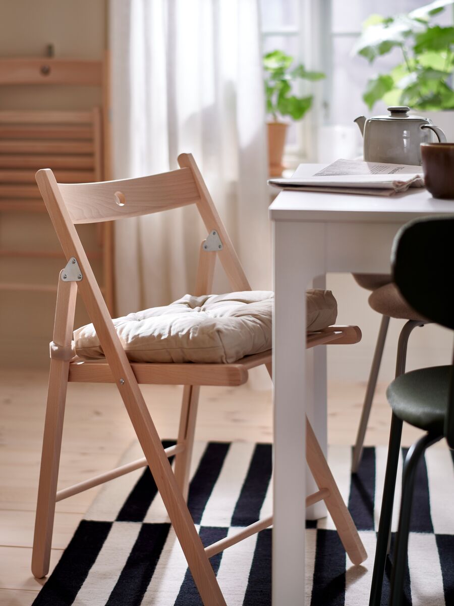Ikea folding chairs with cushion discount